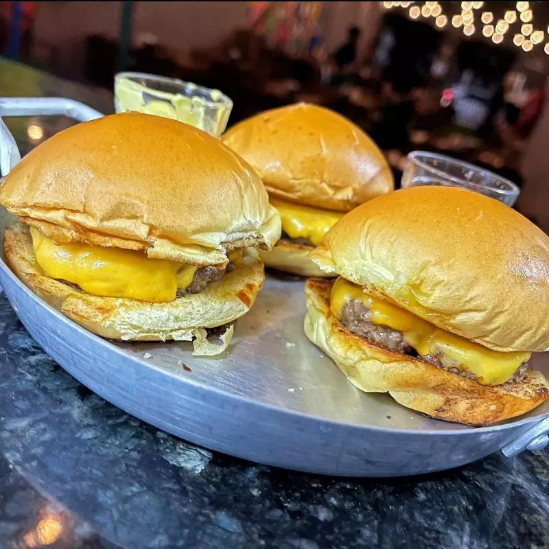Hamburguinho (3 unid)
