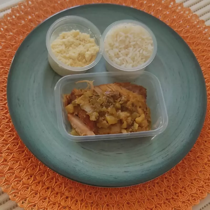 Suino ao molho de abacaxi(copy)