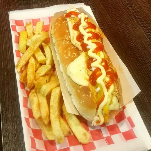 HOT DOG AMERICANO