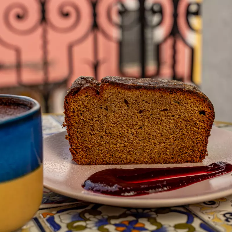 BANANA BREAD