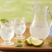 Jarra de Suco Natural de Limão