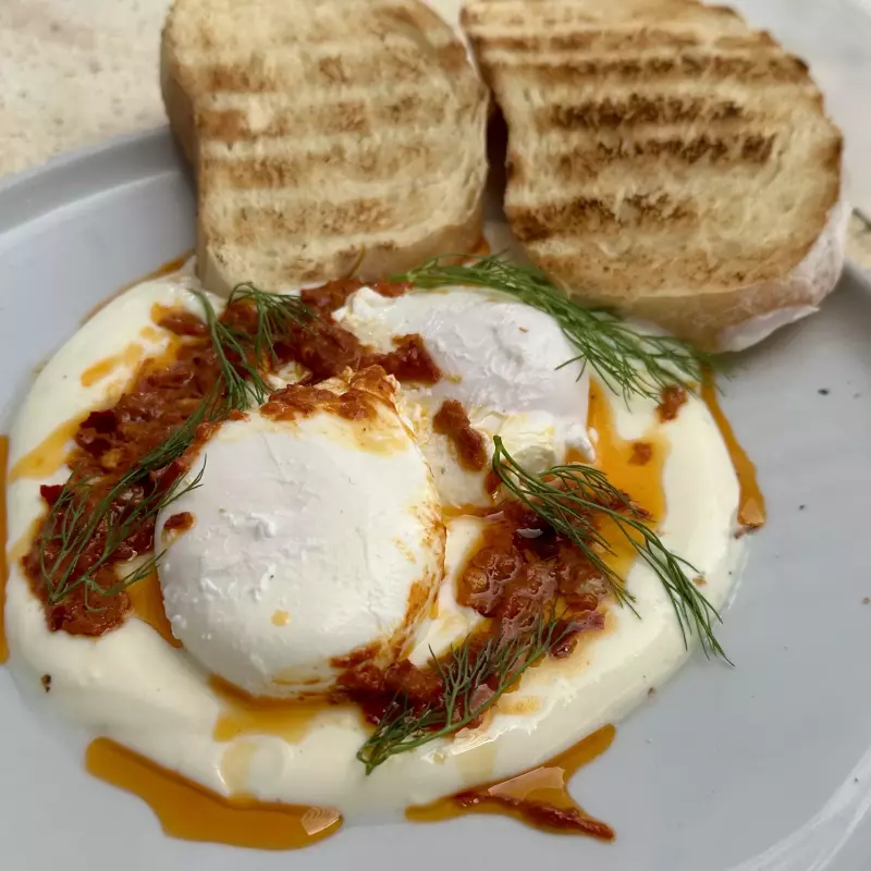harissa poached eggs