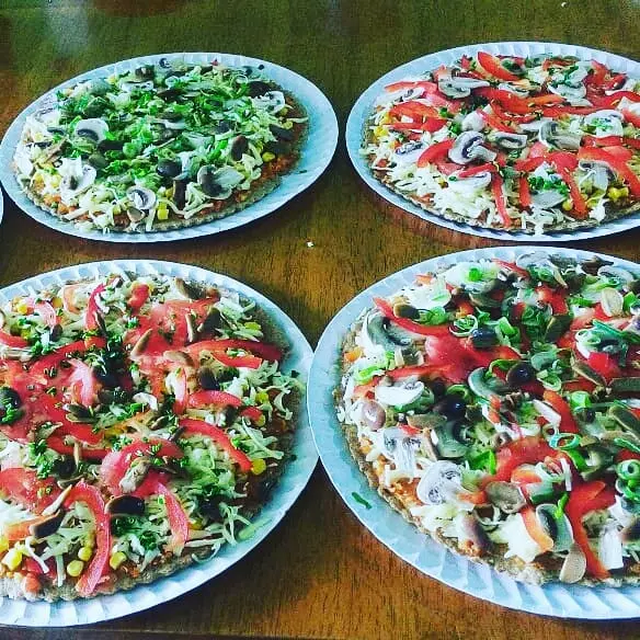 Pizza peperoni y salame