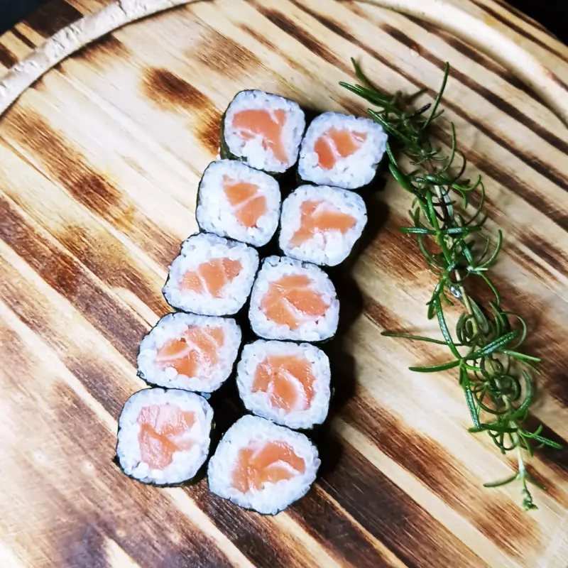 Hossomaki Salmão
