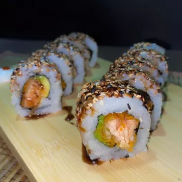 Promo Vip Roll + Bebida 250ml