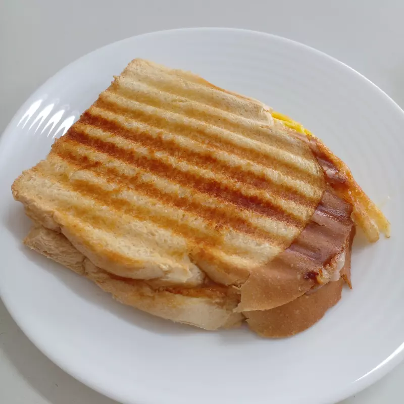 Sanduiche Mussarela,ovo