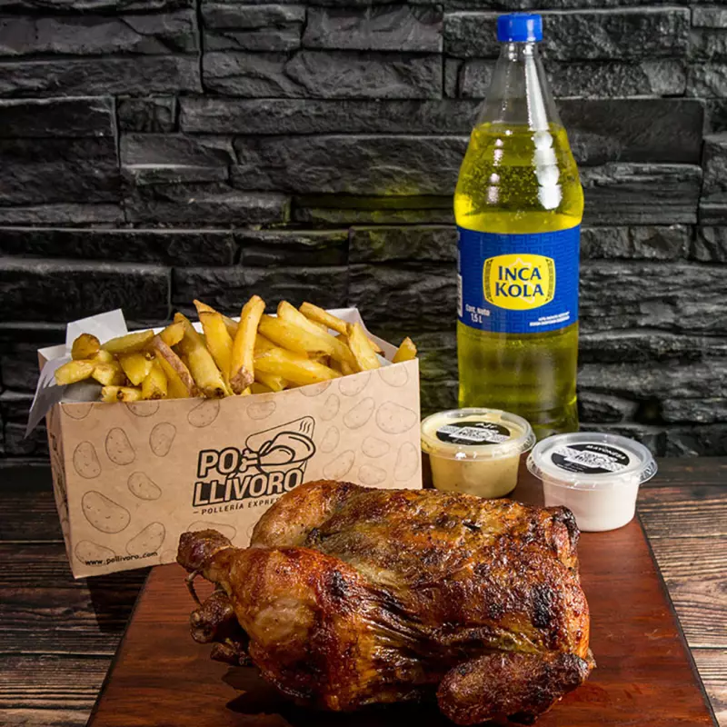 Pollo + papas + cremas + bebida