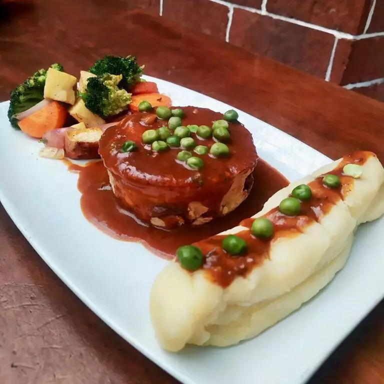Steak & Stout Pie