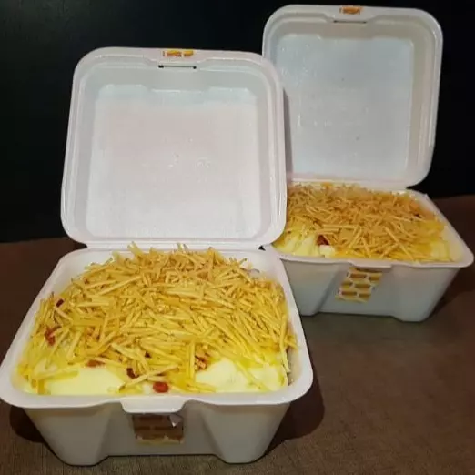 BATATA RECHEADA DE FRANGO