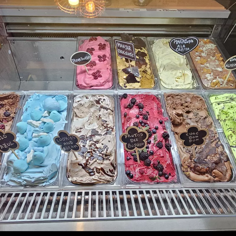 helados artesanales de nuestra marca