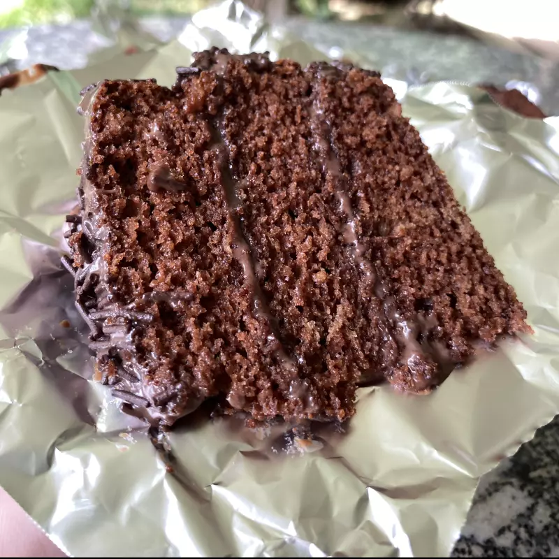 Bolo gelado de brigadeiro