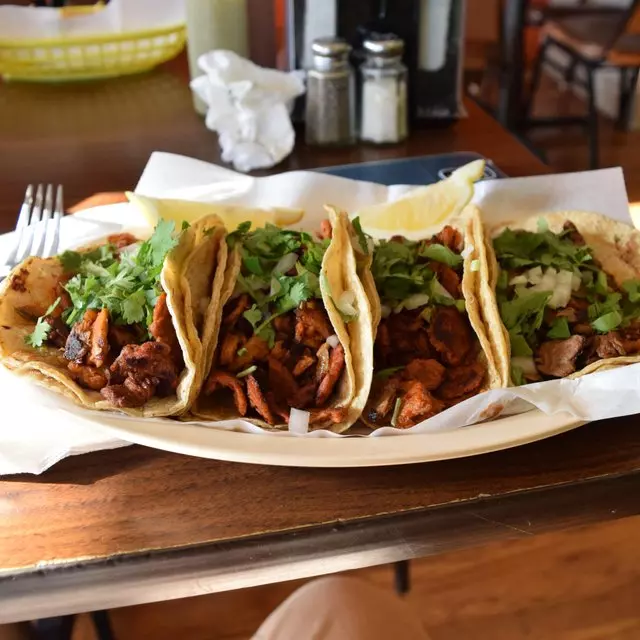 Tacos de Bistec