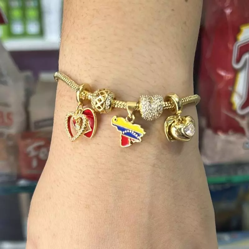 Pulsera mapa corazones
