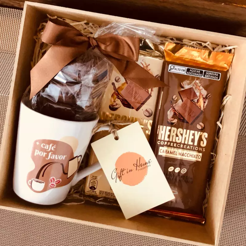 CESTA DE CHOCOLATE E COFFE