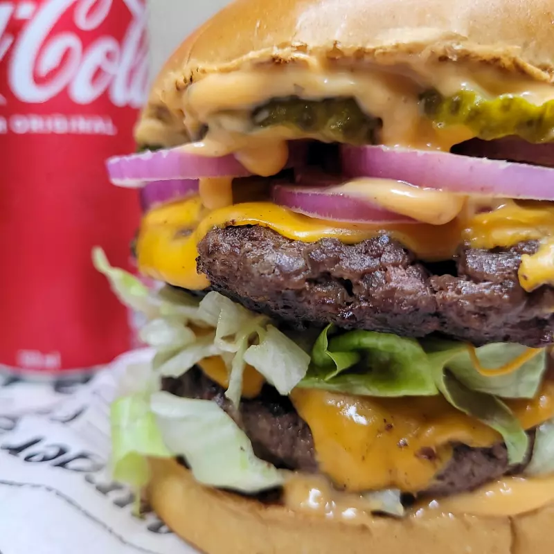 BIG CLÁSSICO + FRITAS