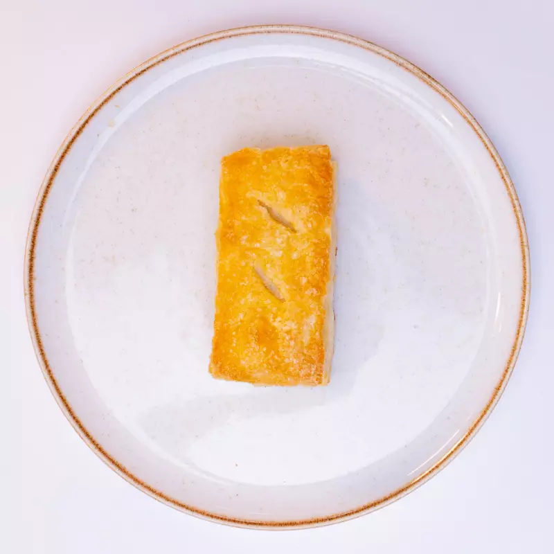 Pastel de guayaba y queso