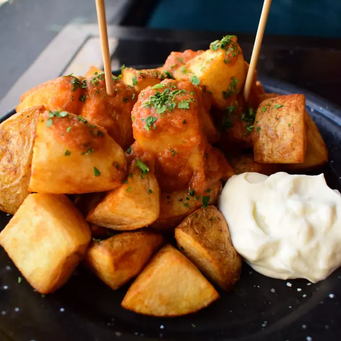 PAPAS BRAVAS