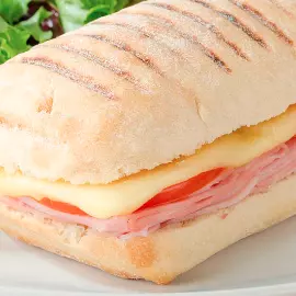 SANDWICHE DE JAMON Y QUESO