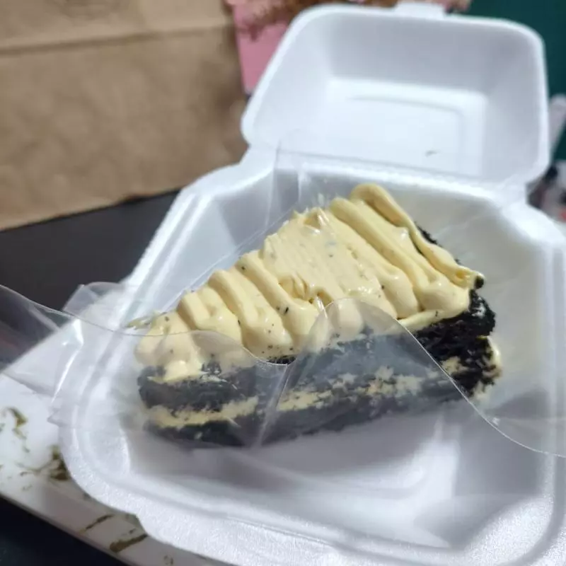 FATIA DE BLACK COM MARACUJÁ