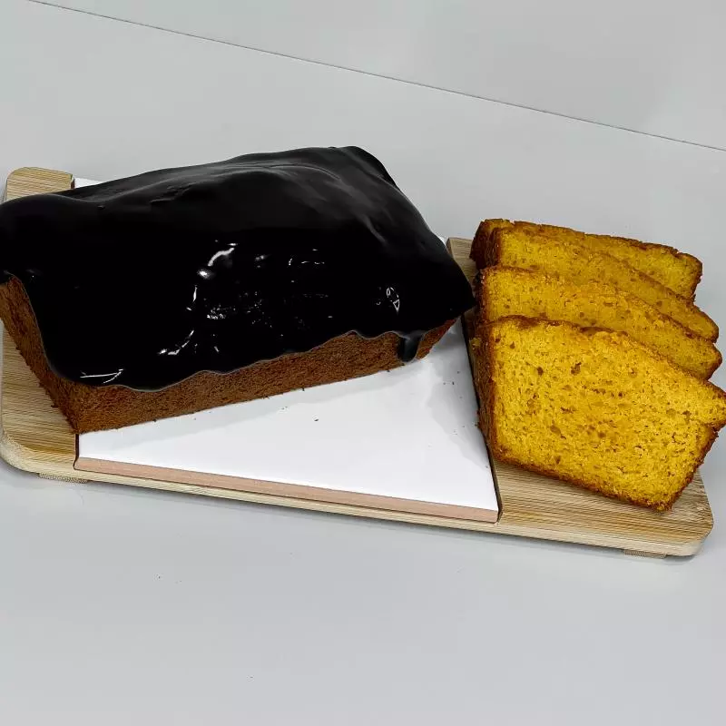 Bolo de Cenoura com cobertura