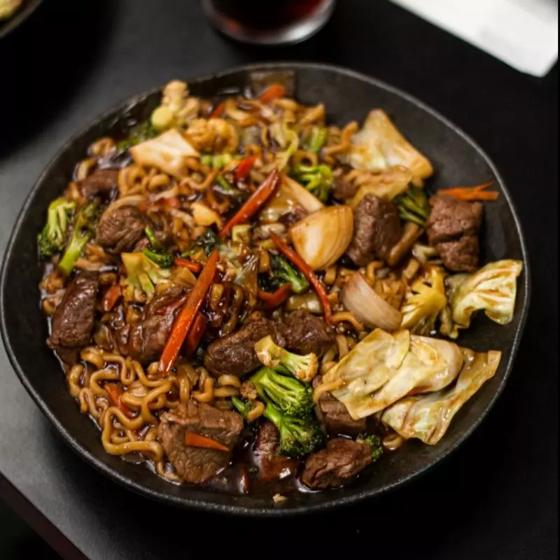 Yakisoba Carne (400 grs)