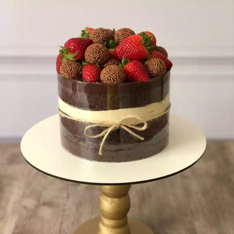 Bolo Tamanho 1 (15 Fatias Premium)