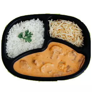 STROGONOFF DE FRANGO - 3 UN