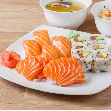 Clasico Salmon 24 piezas