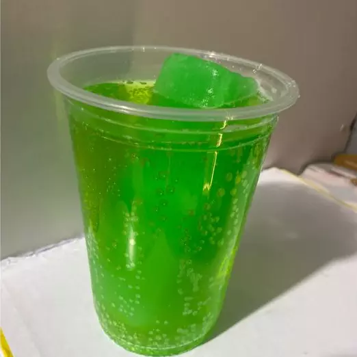 DOSE GIN SABOR MAÇA VERDE 700ML