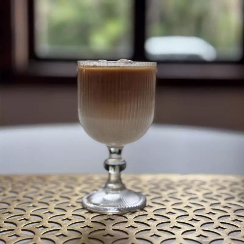 ICED LATTE