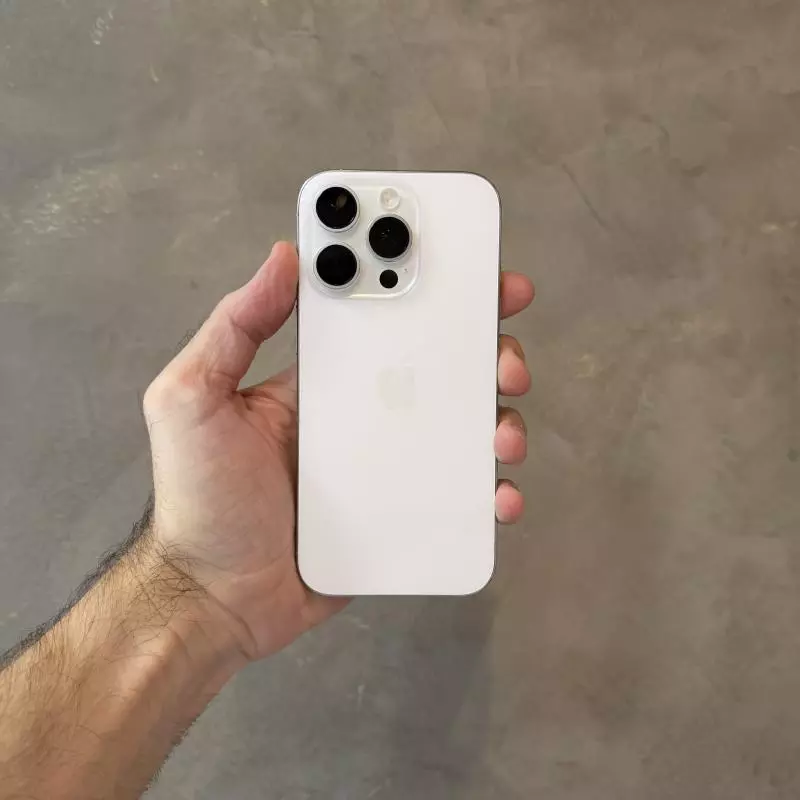 iPhone 16 PRO 256