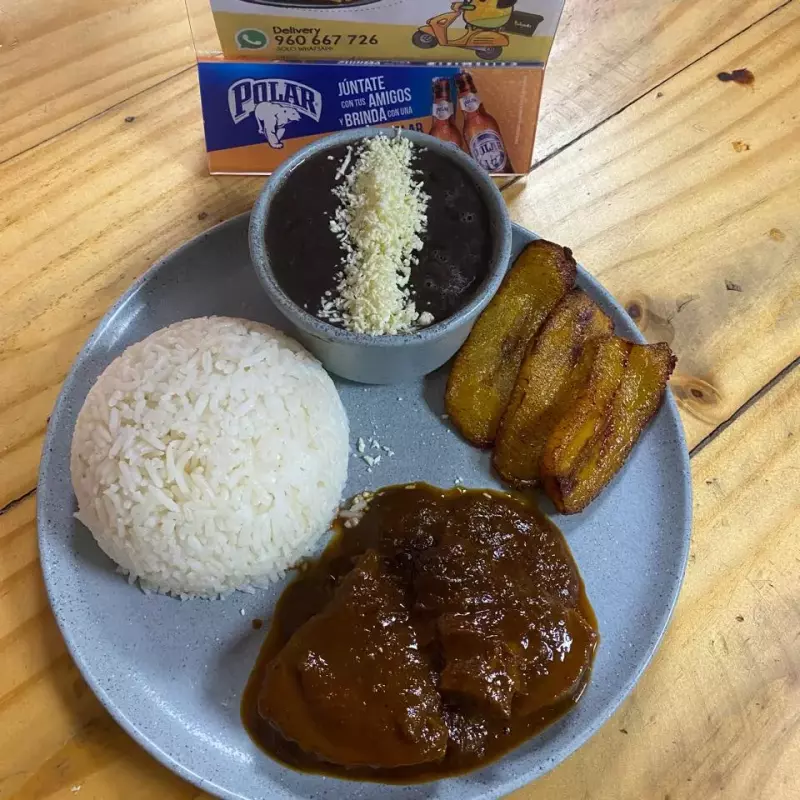 Pabellon con Asado Negro(copy)