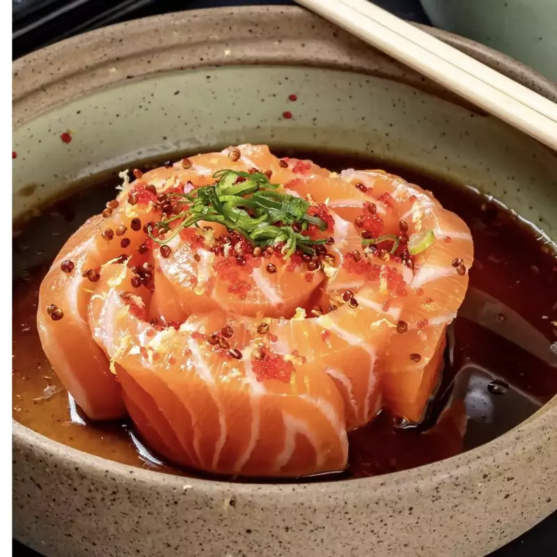 Sashimi Salmon Trufado (5 un)