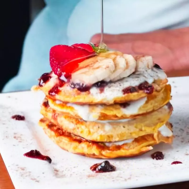 INFUSION + TORRE DE PAN CAKES