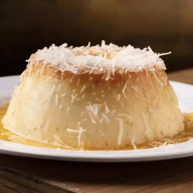 Pudim de Coco M ( até 6 fatias)