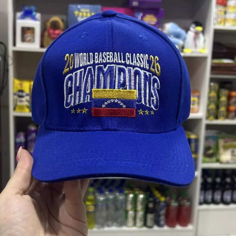 Gorra Champions azul curva