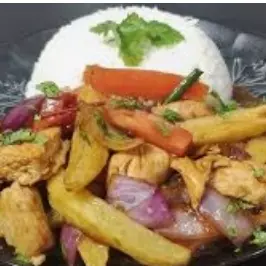 Saltado de Pollo