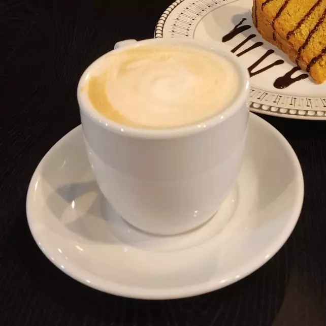 CAFE LATTE