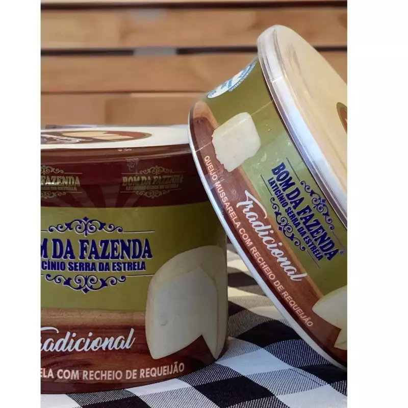 Queijo trufado com requeijão cremoso