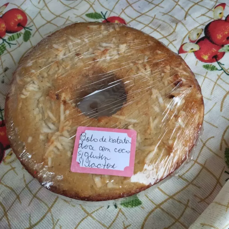 Bolo de Batata Doce com Coco (Marli)
