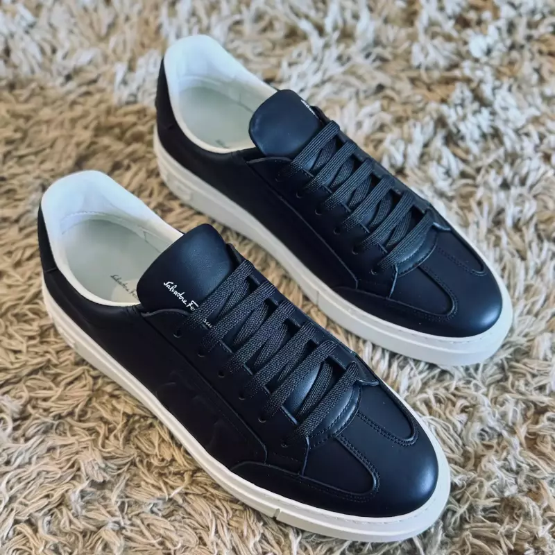 TENIS FERRAGAMO BLACK