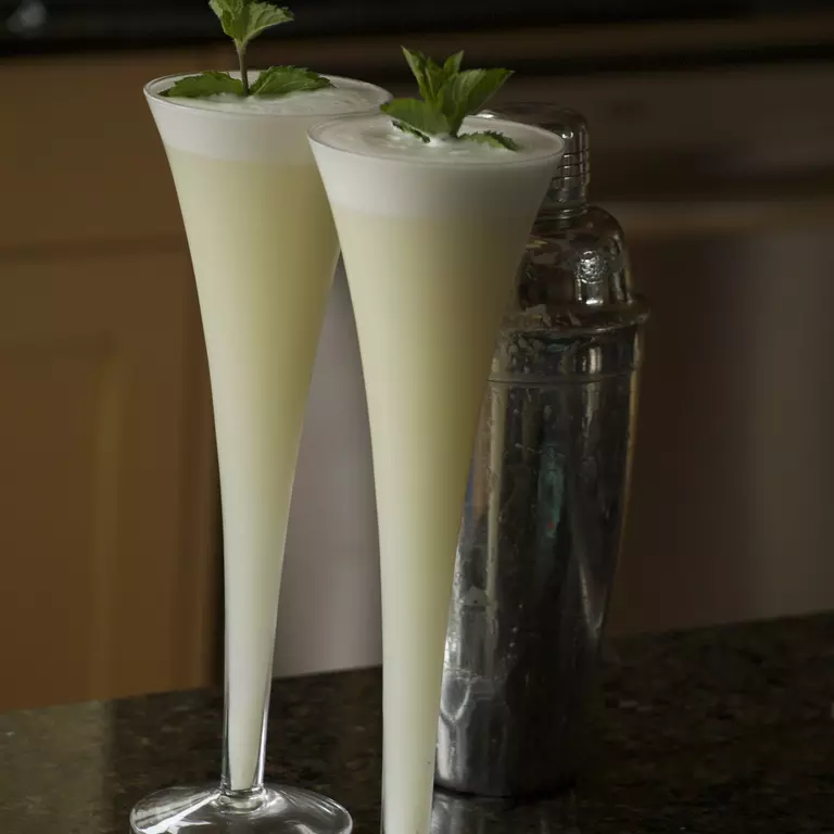 Gin Fizz.