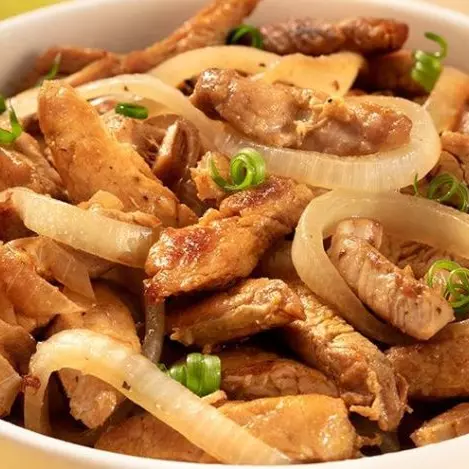 Iscas de Alcatra com Fritas