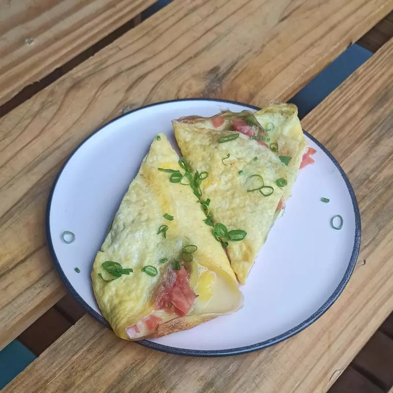 OMELETE RECHEADO | STUFFED OMELETTE