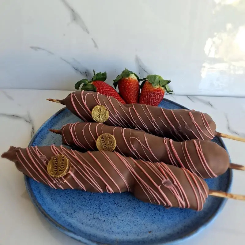 Espeto Gourmet Brigadeiro de Morango