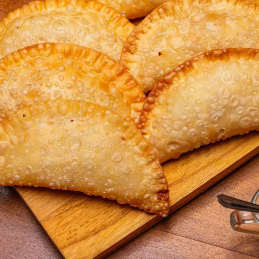 Carne, Queijo e Pizza(Porção)