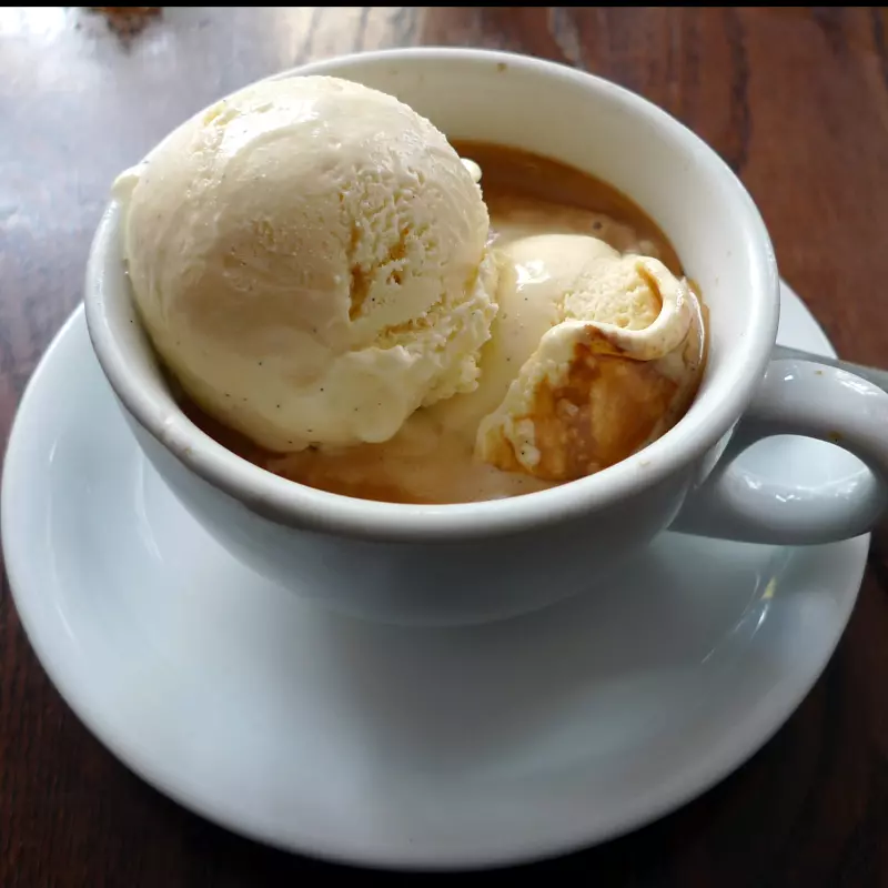ESPRESSO AFFOGATO