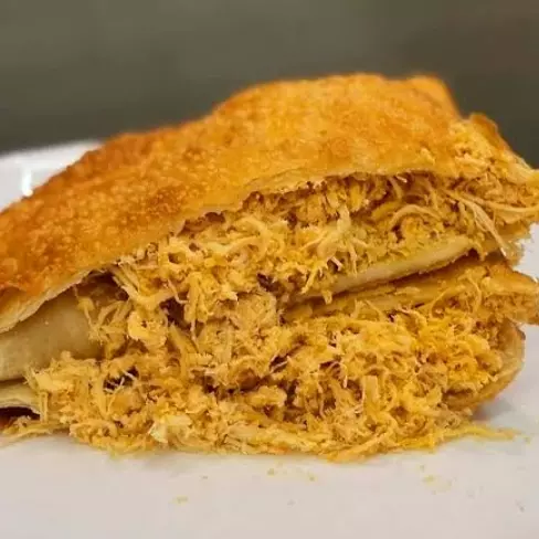PASTEL FRANGO