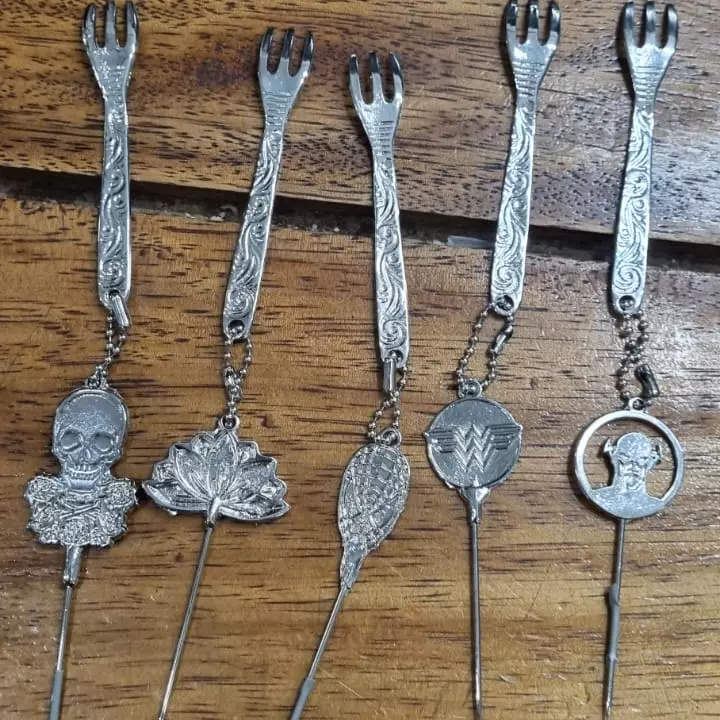 Furador e Garfo Para Essência