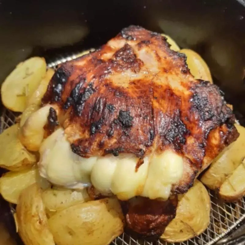 Picanha Recheada com Queijo Coalho e Marinada